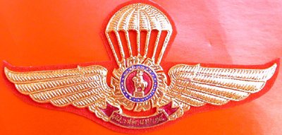 Thai Army 14th Parachute Metal Wings Badge Pin with Gear Disk and King Chulalongkorn Monument Center, Insignia Thailand